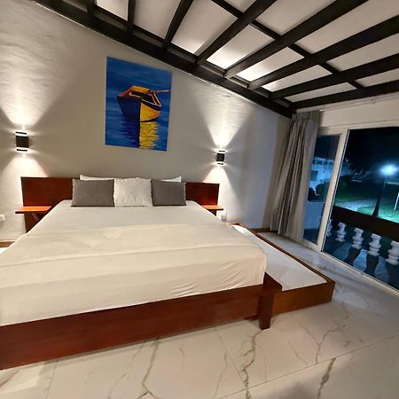 Hotel Tesoro Beach San Luis La Herradura Dış mekan fotoğraf