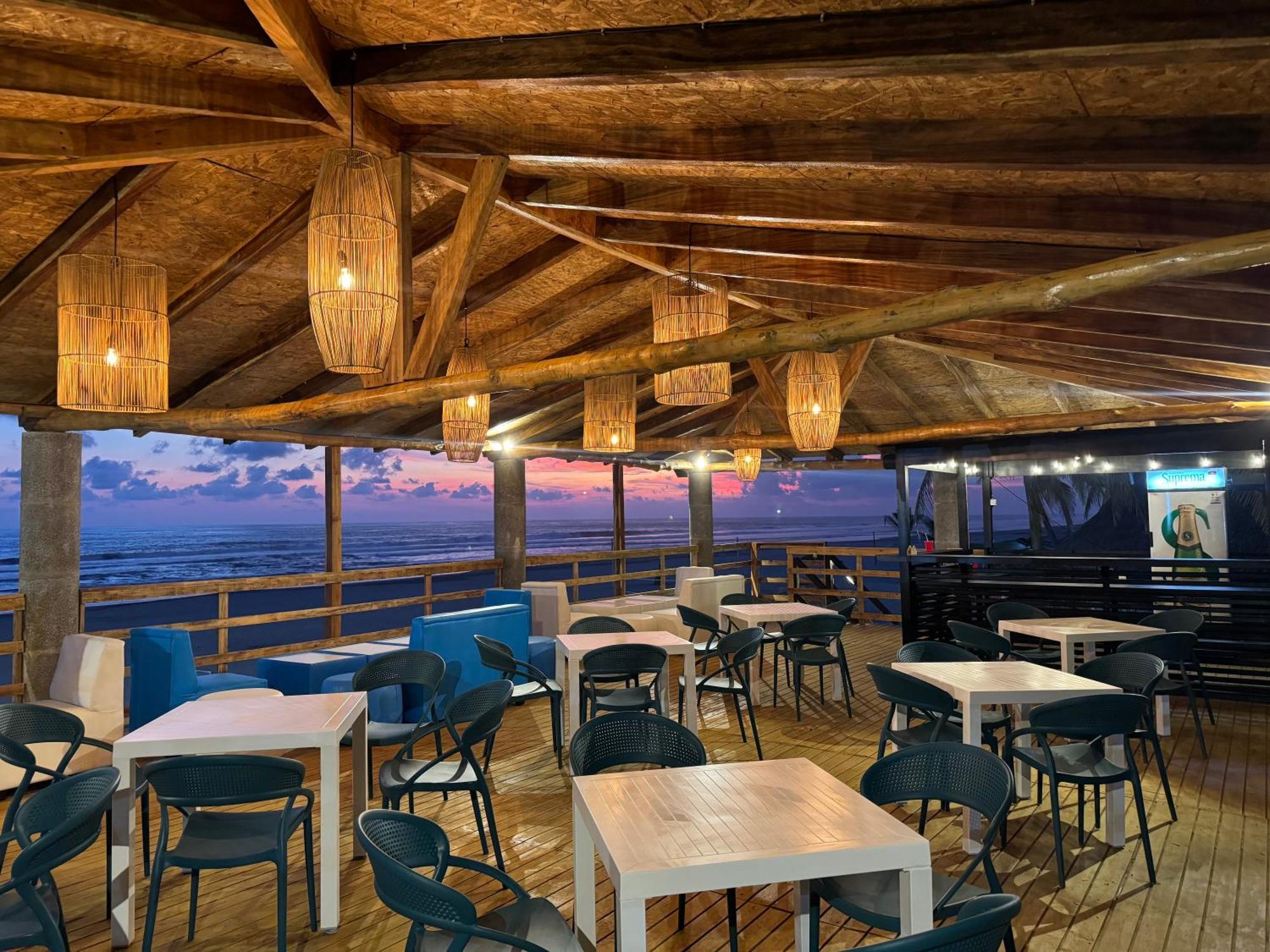 Hotel Tesoro Beach San Luis La Herradura Dış mekan fotoğraf