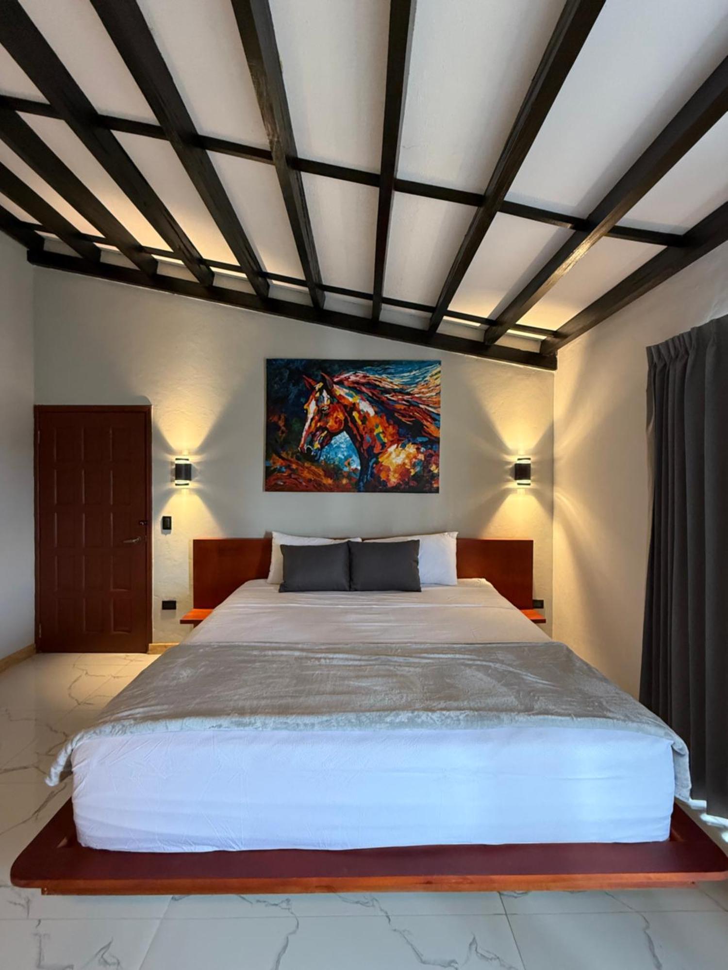 Hotel Tesoro Beach San Luis La Herradura Dış mekan fotoğraf